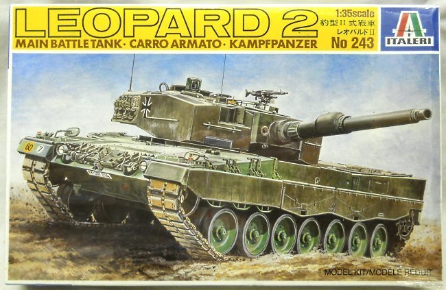 Italeri 1/35 Leopard 2 Kampfpanzer Main Battle Tank, 243 plastic model kit